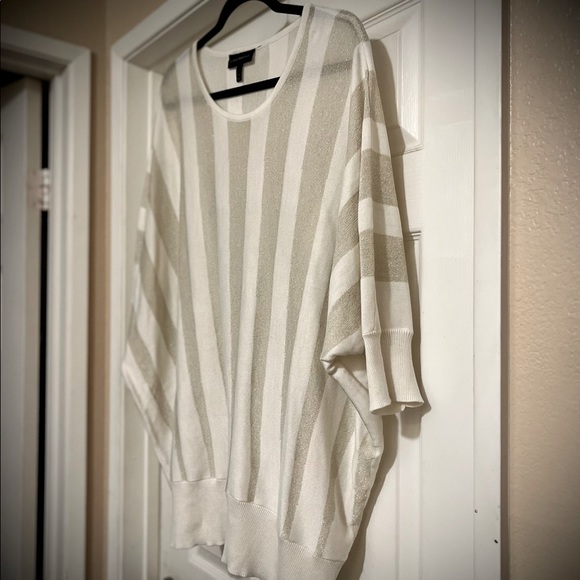 Lane Bryant Sweaters - NWOT Lane Bryant White/Gold Shimmer Sweater with Dolman Sleeves - Size 22/24